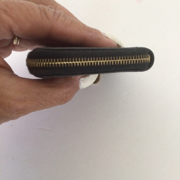 MCM VINTAGE MINI ZIPPERED COIN WALLET - Picture 7 of 11